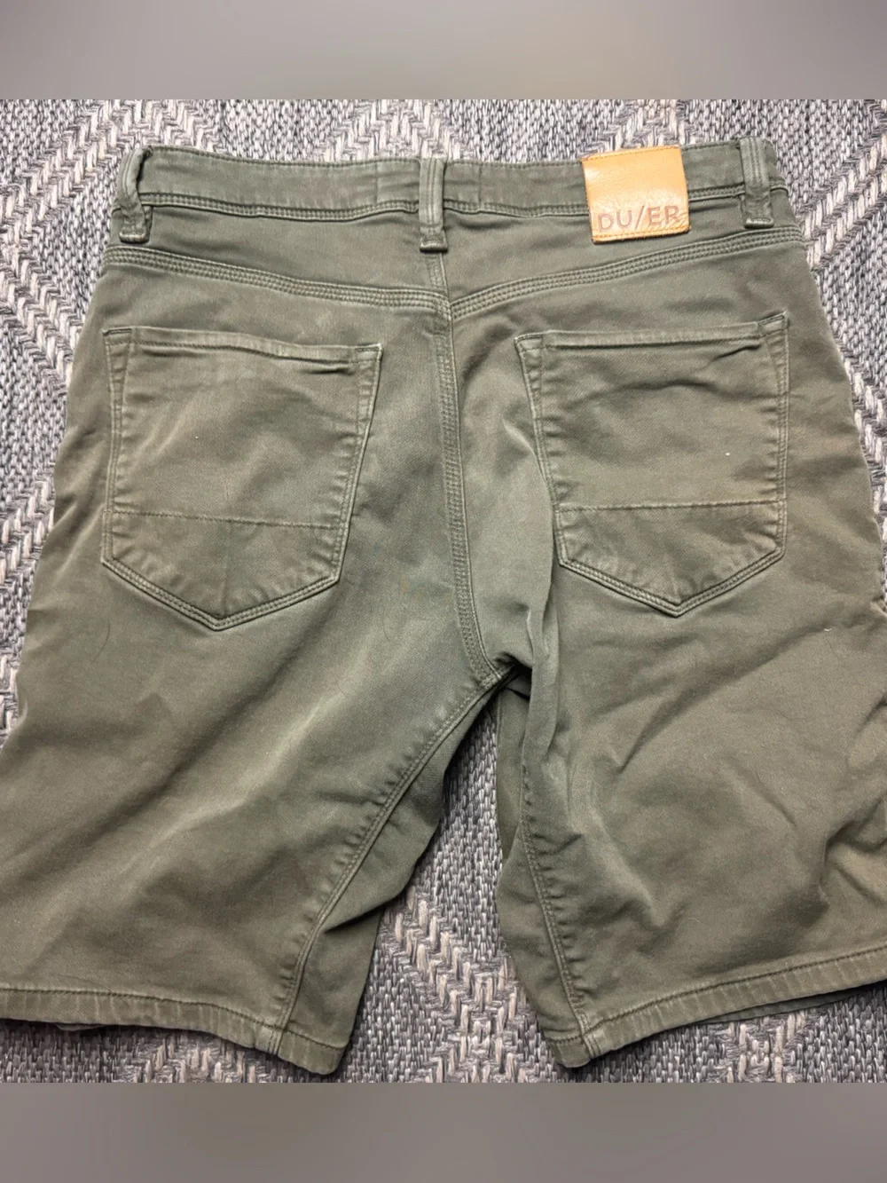 DUER N2X Slim Fit Shorts Stretch Chino 31x9 Mens Green Cotton DU/ER